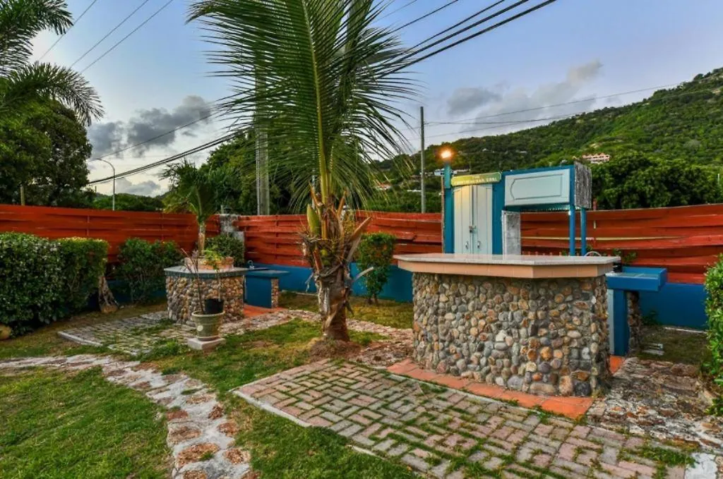 Titi Vacation Homes Cobbs Cross 0*,  Antígua e Barbuda